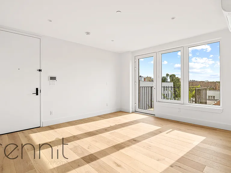 2402 Cortelyou Rd #401 — Photo 6
