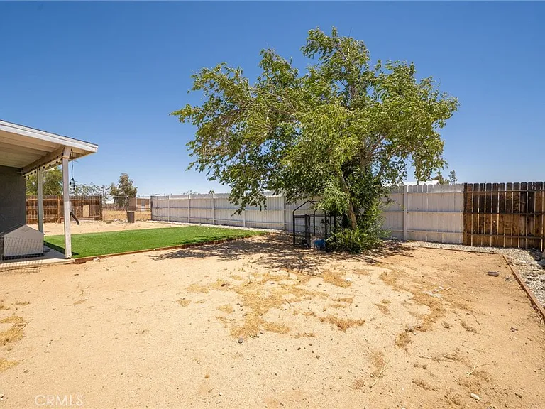 11945 Bornite Ave — Photo 26