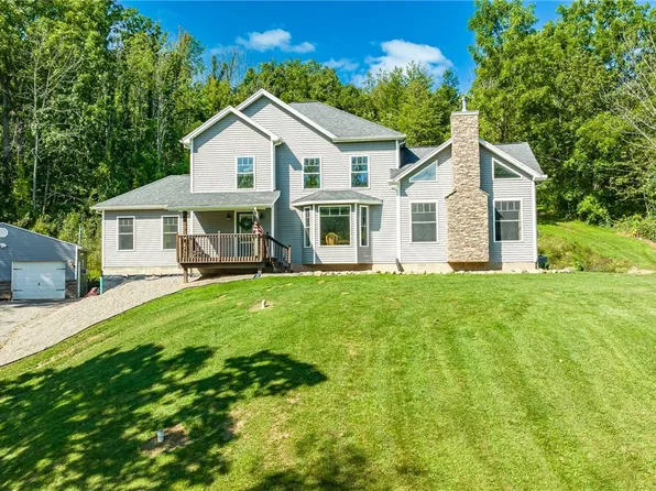 1785 E Palmyra Port Gibson Rd, Palmyra, NY 14522