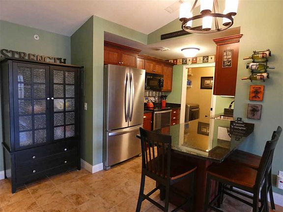 5th image of 16 Vista Ridge Dr Unit 240