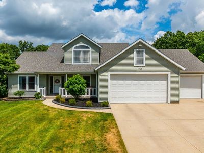 12045 Covered Wagon Ct, Granger, IN, 46530