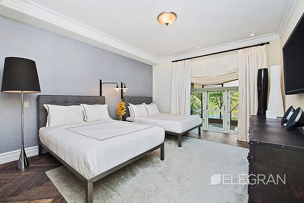 1st image of 1 Central Park S #Mansion201