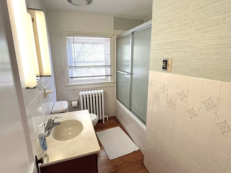 201 N American Ave — Photo 24