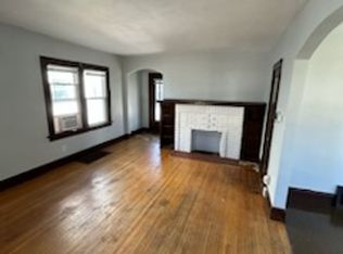 1721 Mansfield Rd, Toledo, OH 43613