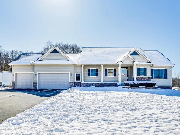 3654 143rd Ln NE, Ham Lake, MN 55304