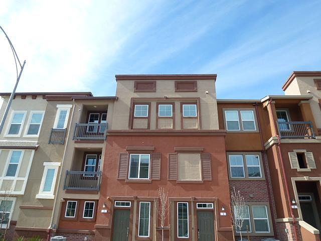 1st image of 1011 Giacomo Ln Unit 3
