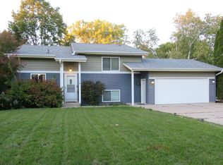 3745 Denmark Trl W, Eagan, MN 55123