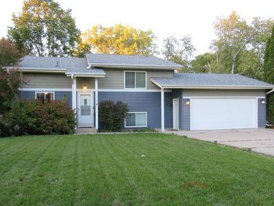 3745 Denmark Trl W, Eagan, MN, 55123
