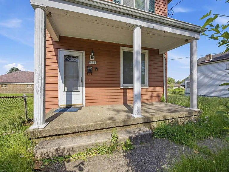 827 Hinnerman St — Photo 20