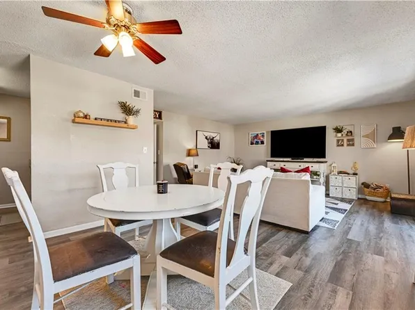6228 Robinson St APT 4, Overland Park, KS 66202