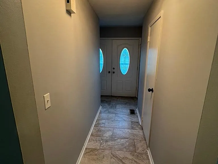 19 Woodridge Ln — Photo 7