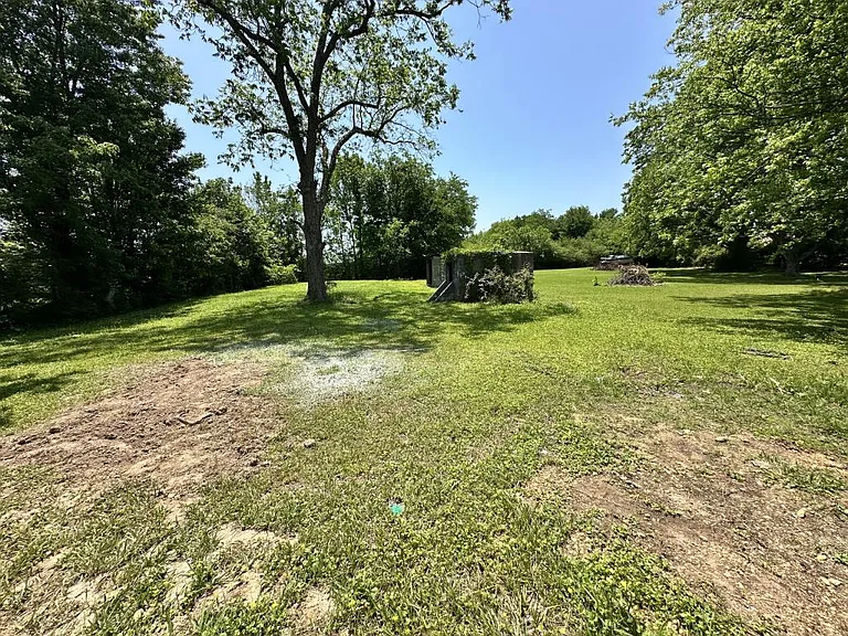 8643 US Highway 270 — Photo 17