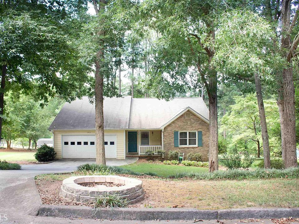 1st image of 1914 Courtney Lake Dr SW
