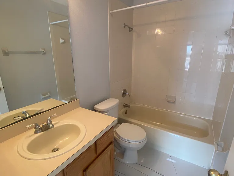 10103 Belleville Pl — Photo 5