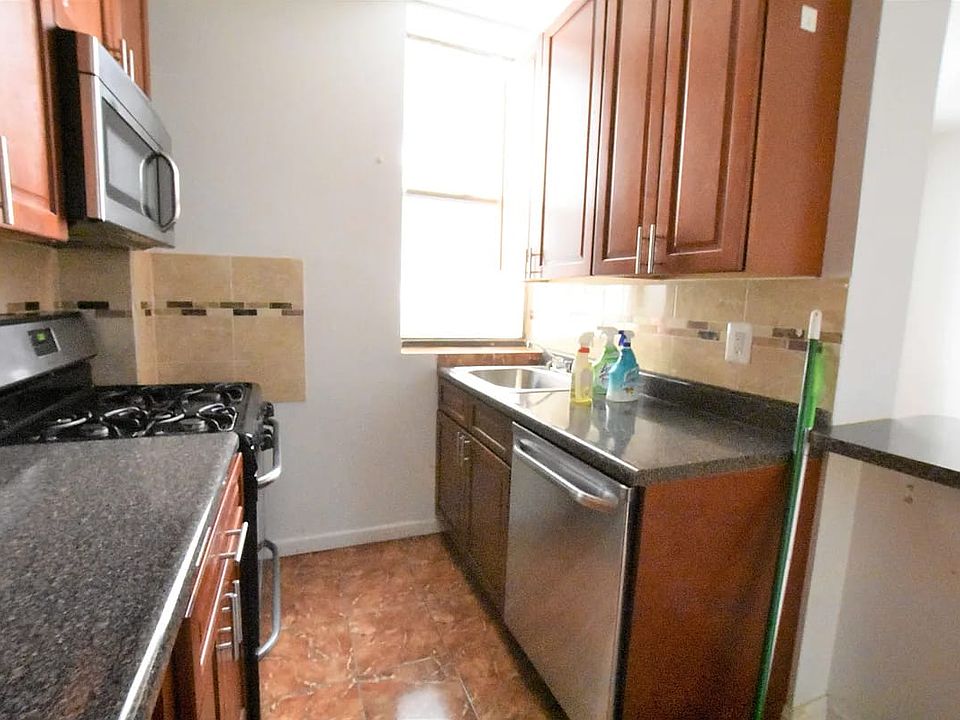 1st image of 46 Fort Washington Ave APT 44