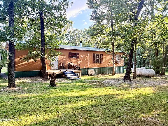 2nd image of 22076 Hawkins Ln
