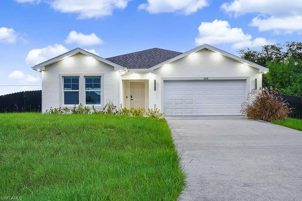 3 bed, 2.0 bath, 1597 sqft, $3,500 — Photo 2