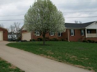 202 Cavalier Ct, Richmond, KY 40475