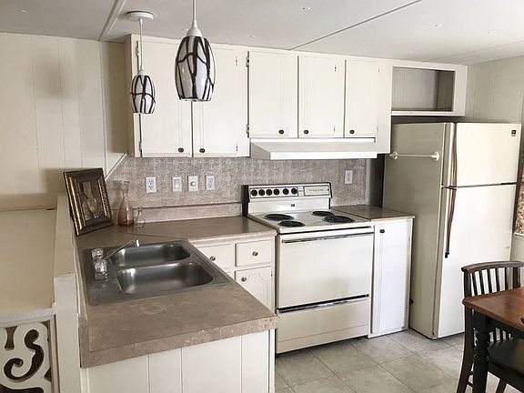 5th image of 7191 Sandpoint Dr