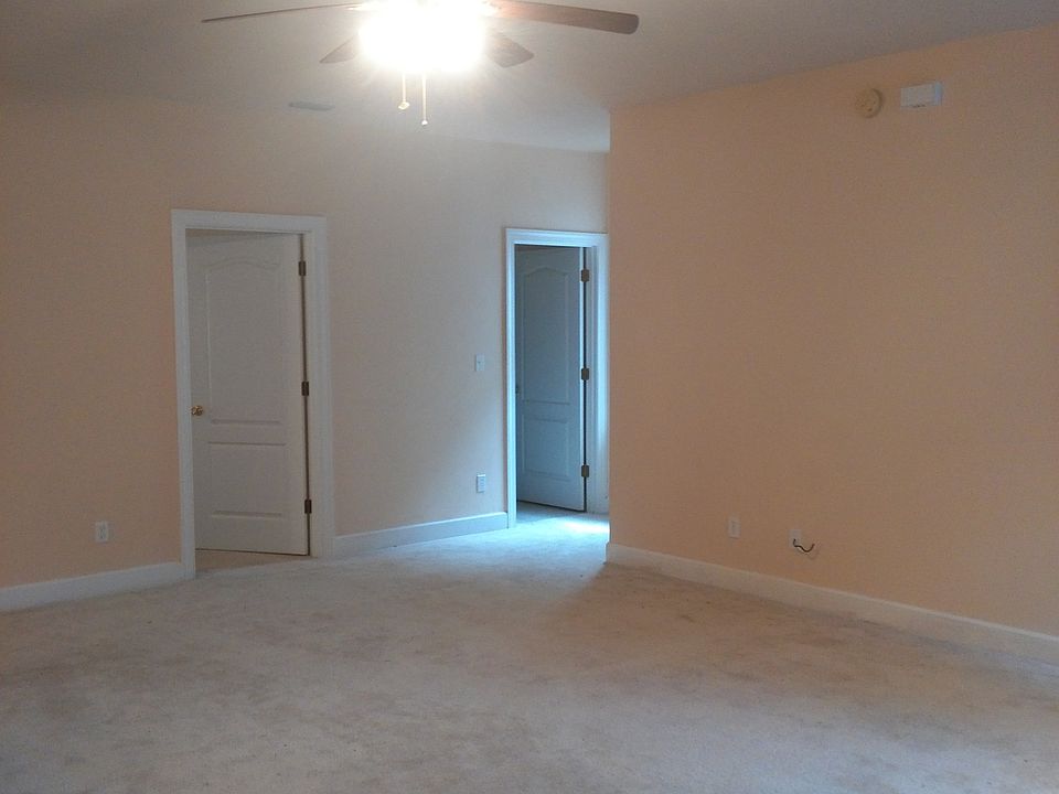 1st image of 721 Floral St