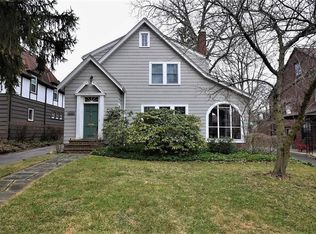 2592 Ashurst Rd, University Heights, OH 44118