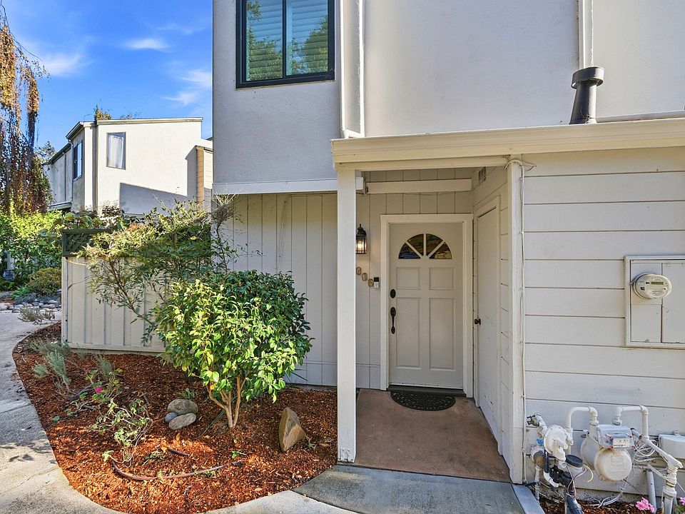 1st image of 3215 Churnside Ln