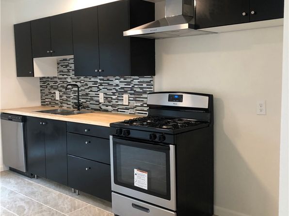 136 W Saginaw Way #104