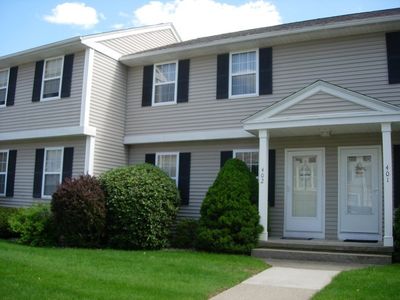 665 Center St Unit 402, Ludlow, MA, 01056