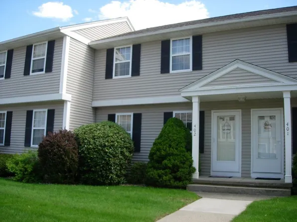 665 Center St Unit 402, Ludlow, MA 01056