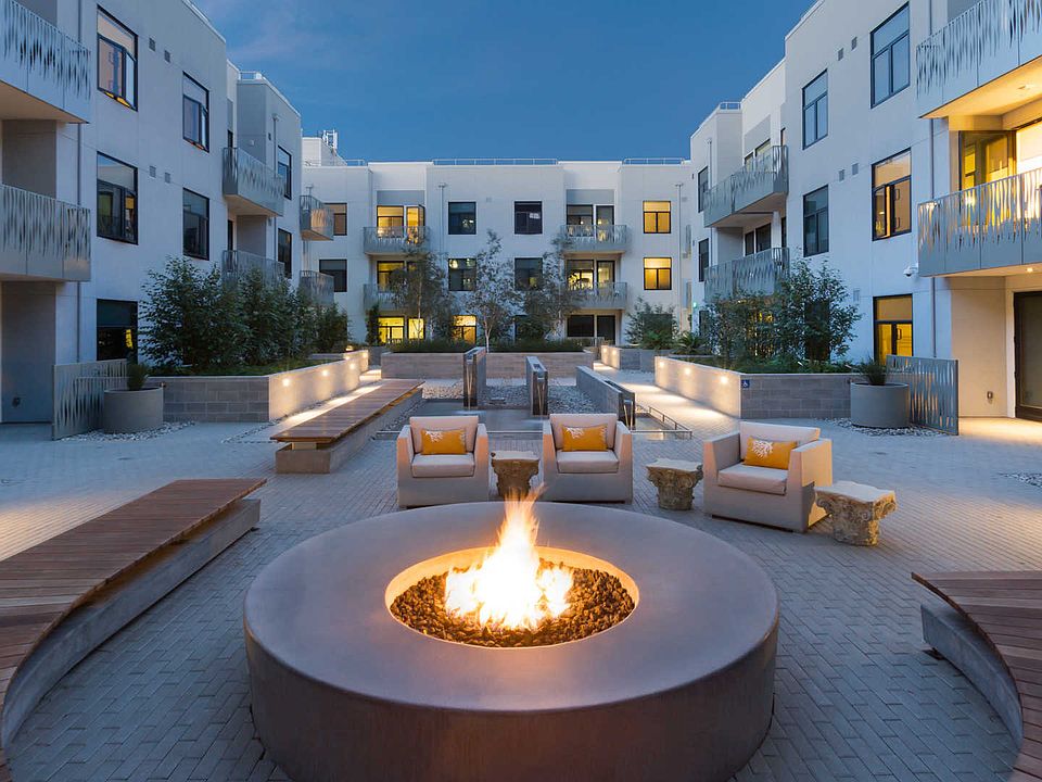 Courtyard and Fire Pit