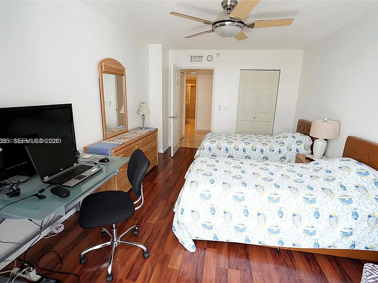 16711 Collins Ave #601 — Photo 7