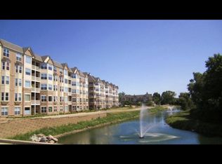 6995 S Riverwood Blvd UNIT A04, Franklin, WI 53132