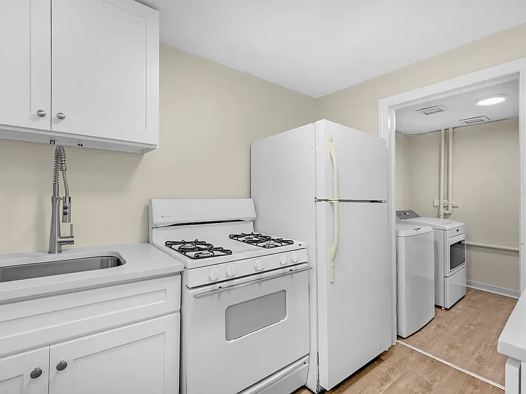 1722 Yakona Rd #A — Photo 5