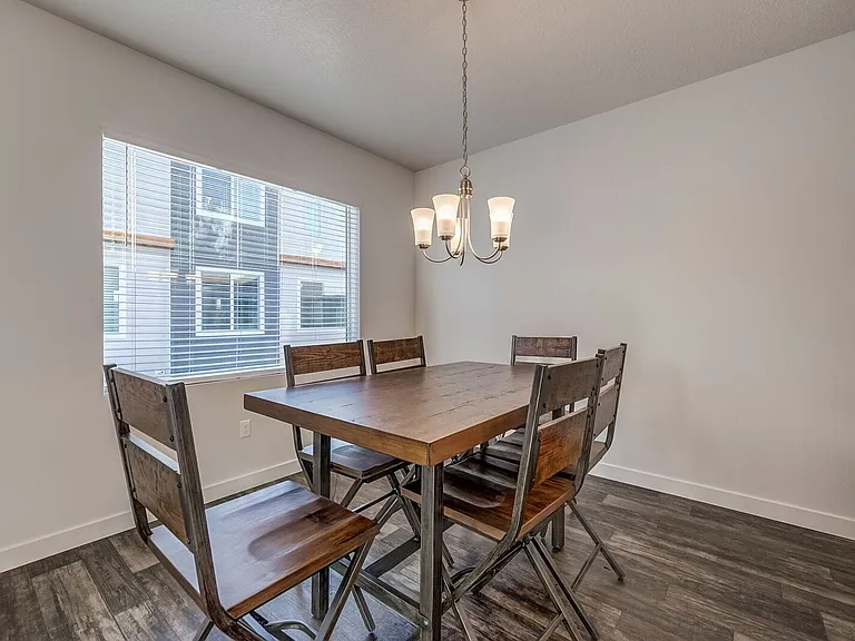 1473 S 630 W — Photo 7