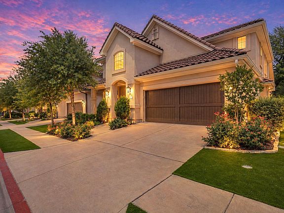 2nd image of 11904 Viscaya Way
