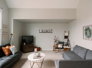 130 W Colleen Ct, Gardner, KS 66030