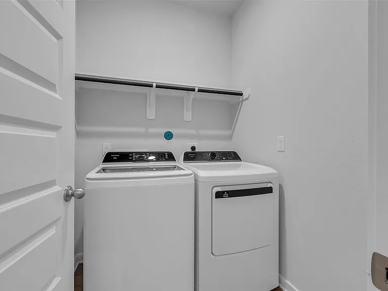 8442 Sweet Cherry Ln — Photo 10