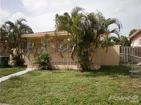 2nd image of 1927 SW 22nd Ave