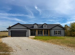 230 Owl Creek Dr, Vine Grove, KY 40175