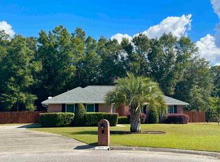 6172 Swainson St, Milton, FL 32570