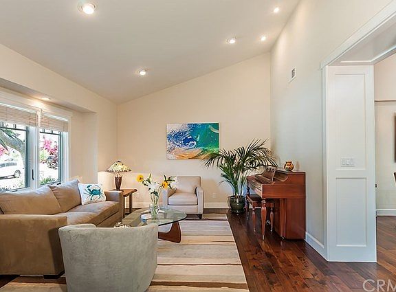 5th image of 1608 Faymont Ave