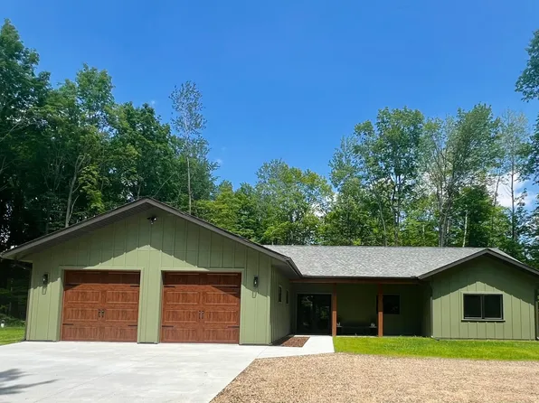 19184 Ashley Ln, Grand Rapids, MN 55744