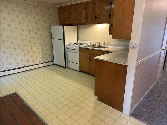 3rd image of 4344 W Summit St #2