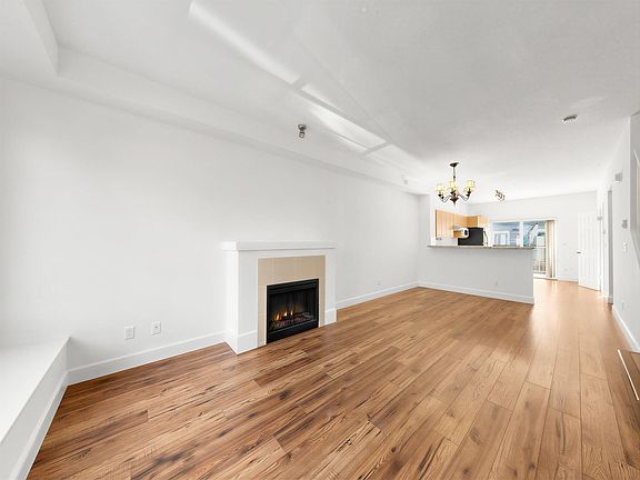 4th image of 7331 Heather St #15