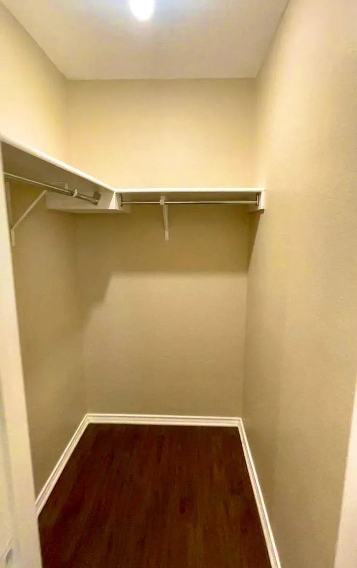 1 bed, 120 sqft, $480 — Photo 4