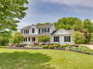 3822 Falcon Chase St NW, Uniontown, OH