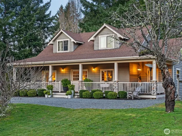 8733 Johnson Point Road NE, Olympia, WA 98516