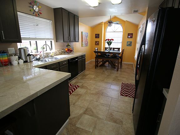 5th image of 5040 Laguna Park Dr