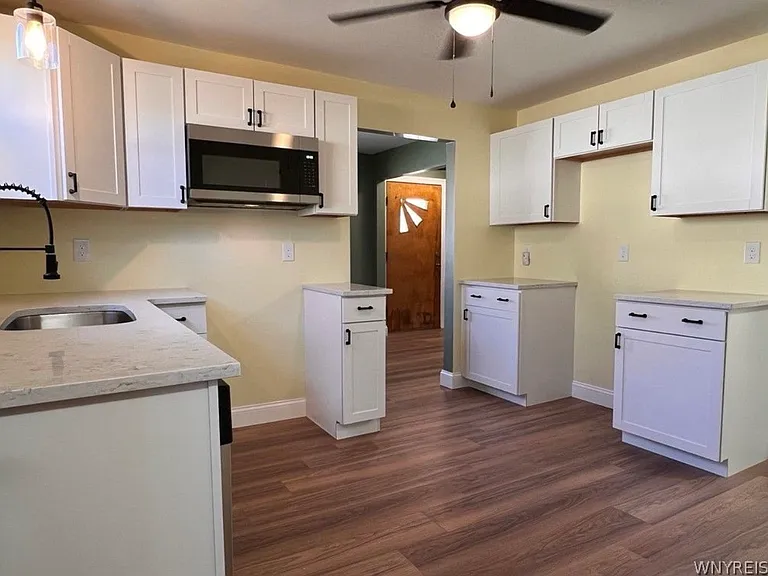 134 Colby St #1 — Photo 4