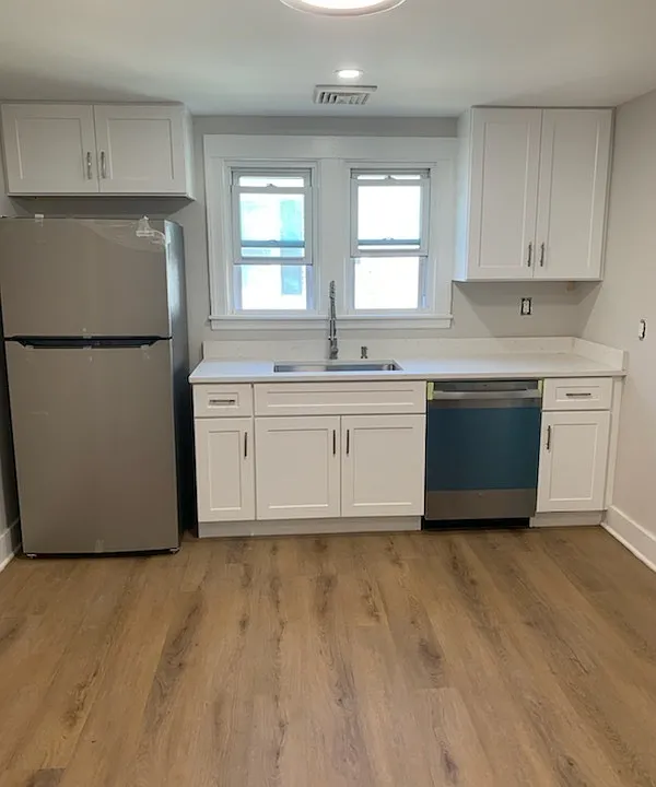 219 Division Ave #2